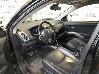Predám náhradné diely na citroen crosser 2,2 hdi 115 kW - 9