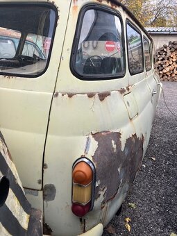 Predám 2 ks Škoda 1202 STW - 9