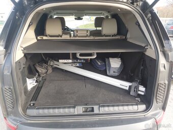 Land Rover Discovery 2.0D SD4 HSE Luxury AWD A/T - 9