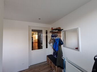 Na predaj rodinný dom v obci Čabiny - 9