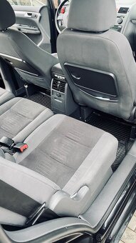 Volkswagen Touran 2.0 TDI 125 kW BMN DSG – 2007 - 9