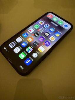Iphone 13 128 GB white v top stave bez jediného škrabanca - 9