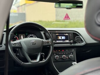 Predam SEAT LEON FR 2.0 TDI 110kw upravy cupra SR vozidlo - 9