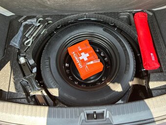 NISSAN QASHQAI 1.6i - 9