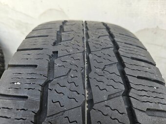Originálna zimná sada na VW T5 - 5x120 r17 + 215/60 r17C - 9