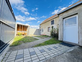 Na predaj priestranný 4i RD v obci Gajary. - 9