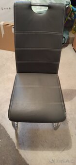 Predám kuchynské stoličky - 9