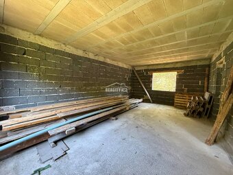 Exkluzívne na predaj 4-apartmánový dom s pozemkom 2400 m2, T - 9
