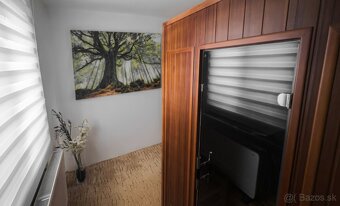 Ponúkame na predaj čiastočne zariadený 7 izbový dom, Bratisl - 9