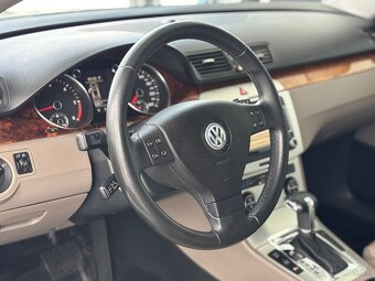 Volkswagen Passat Variant 2.0 TDI Highline DSG 265000km 2009 - 9