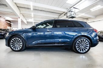 Audi Q8 E-tron 55 Advanced - 9