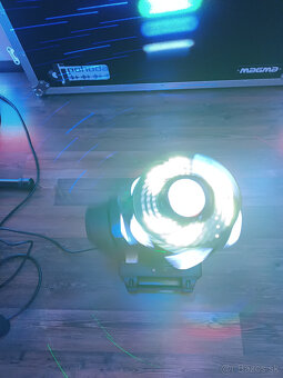 Rotačná RGBW Laser Strobo hlava - 9