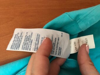 TOMMY HILFIGER originál azurove damske tricko S - 9