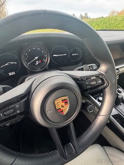 Porsche 911 4S - 9