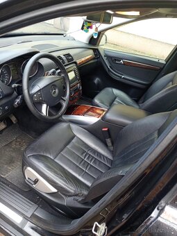 Mercedes-Benz R320 CDI 4MATIC 165kW - 9