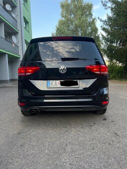 VW Touran 2.0 TDI - 9