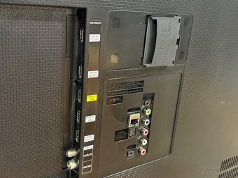 Samsung UE48J5572 FHD Smart 121cm - 9