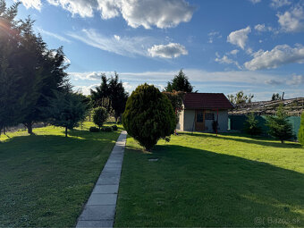 IBA U NÁS Ponúkame NA PREDAJ rodinný dom v Kolárove - 9