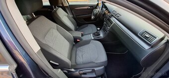 Predám Volkswagen Passat B7 Combi 2.0 TDI 103Kw R.V.20012 - 9