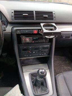 Audi A4 - 9