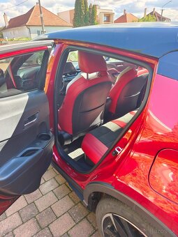 Toyota c-hr 2.0 liter hybrid GR SPORT - 9
