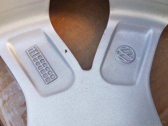 4x100 r15 hliníkové disky Volkswagen Up - 9