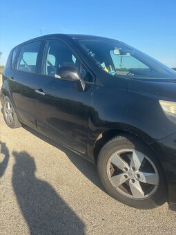 Renault Scenic - 9