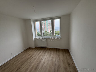 NOVÁ MODERNÁ REKONŠTRUKCIA,  3-izb. byt, Bielocerkevská ul., - 9