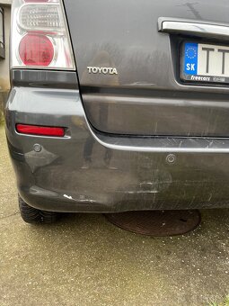 Toyota corolla verso - 9