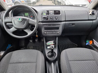 ŠKODA FABIA COMBI 1.6 TDi r.v. 2010 - 9