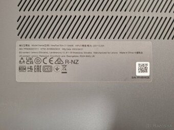 Lenovo IdeaPad Slim 3 - 9