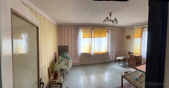 Dvojgeneračný rodinný dom Bzovík - 9