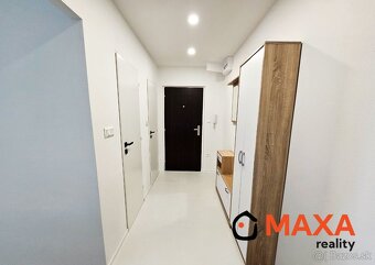 DVOJIZBOVÝ BYT SÍDLISKO ŽABNÍK PRIEVIDZA - 9