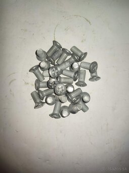 Nové diely na Škodu - 9