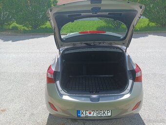 Hyundai i30 1,6 MPI - 9