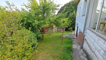 PREDAJ: 6 izbový rodinný dom, pozemok 612m2, Valaská Dubová - 9
