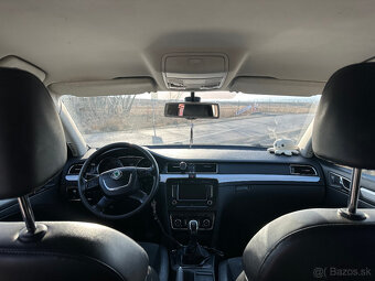 Škoda SUPERB Sedan 2.0 TDI - 9
