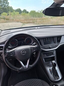 Opel Astra - 9