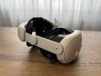 Oculus Quest 3 128GB - v záruke do 4/2026 s príslušenstvom - 9