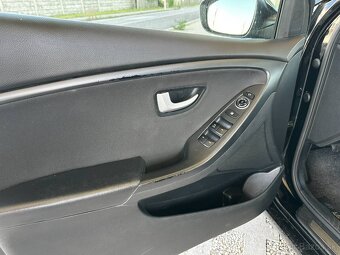 Hyundai i30 Kombi 1.6 CRDi - 9