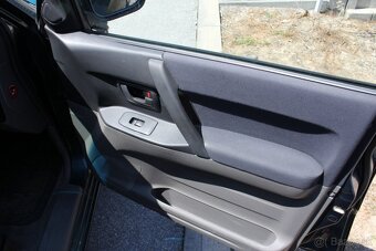Mitsubishi pajero 3,2 DI-D - 9