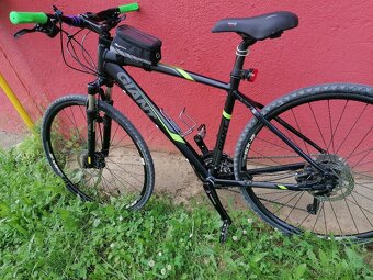 Cross bicykel GIANT - 9