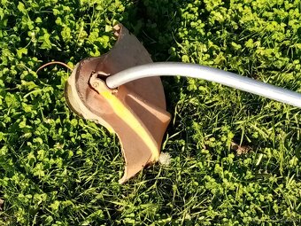Kosačka stihl fs - - - - - 9