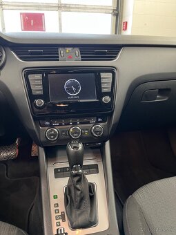 Škoda Octavia III 1.6Tdi Dsg - 9