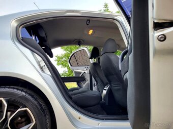Škoda octavia 2.0 TDI Elegance Max R.V.2010 - 9