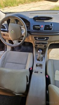 Renault Mégane Grandtour - 9