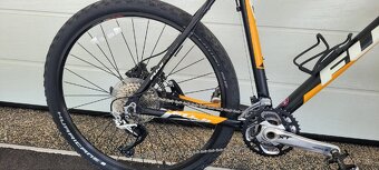 Horský bicykel FUJI NEVADA RC,kolesá 26,rám 21,5"/54cm,3x10 - 9