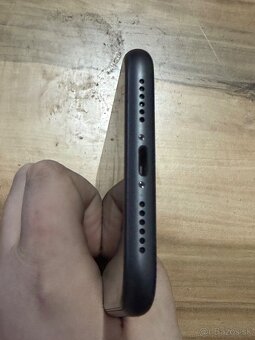 Predám Apple IPhone 11 128GB Black Stav Nového Telefónu - 9