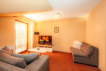 Podkrovný apartmán s výhľadom na Lomnický štít - 9