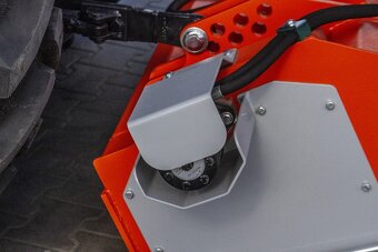 Sypač, posypač, rozmetadlo, samonakladací rám, traktor - 9